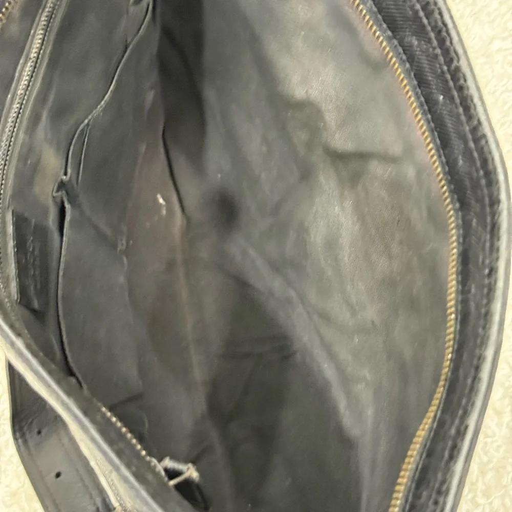 GUCCI Diamante Unisex Black Messenger Bag